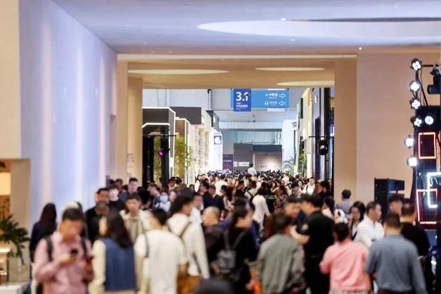 居产业沃野上颠覆想象的故事正在发生pg电子全新的局面！100万平米家(图4)