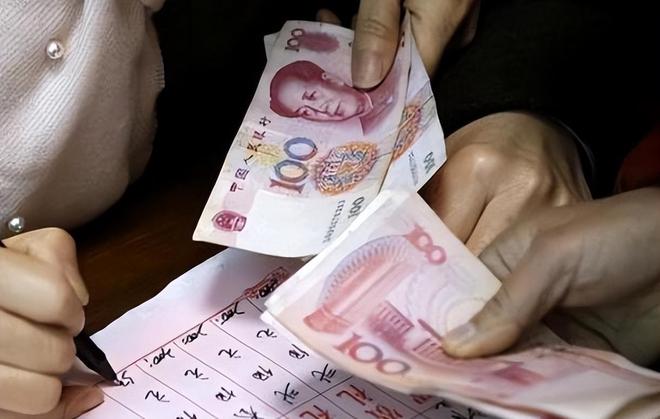 友随礼2000结果34桌酒席只来一桌人pg电子平台辽宁一家人办升学宴要求亲(图3)