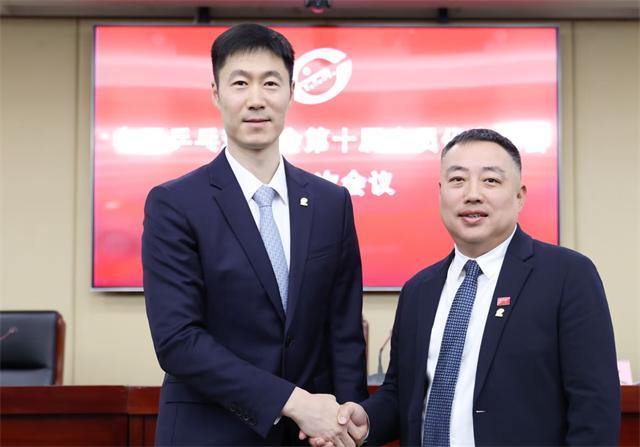 礼！老刘晒图回击为国做贡献不会被遗忘pg电子平台大V阴阳刘国梁没受邀观(图5)