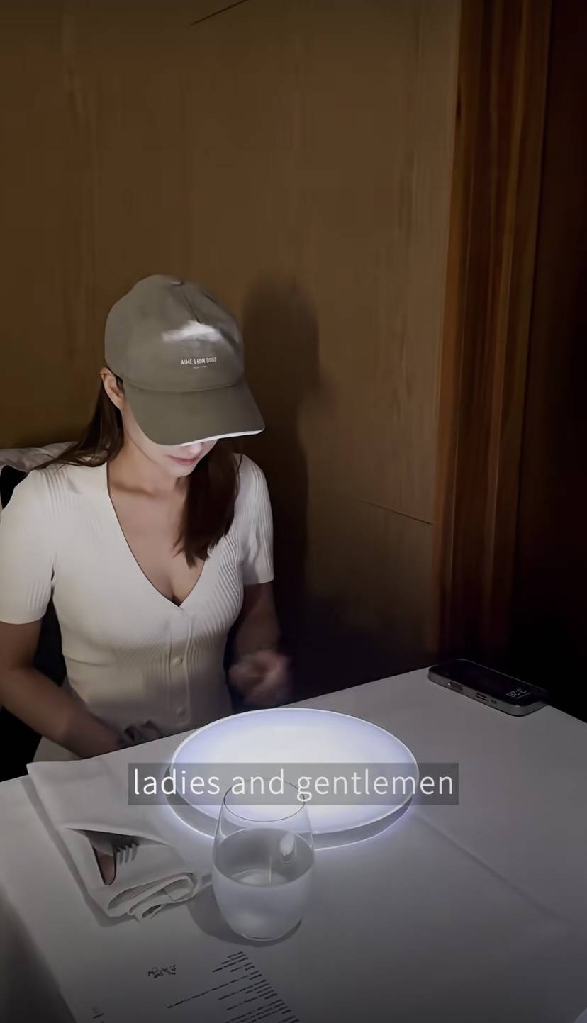 董事会、参观产业老婆在他面前像小孩pg电子网站窦骁熬出头了陪何超莲开(图10)